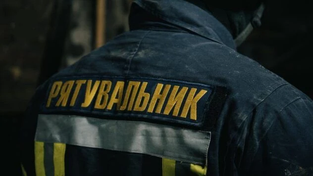 Вибухи у Києві: у Соломʼянському районі горять будинки, є постраждалі